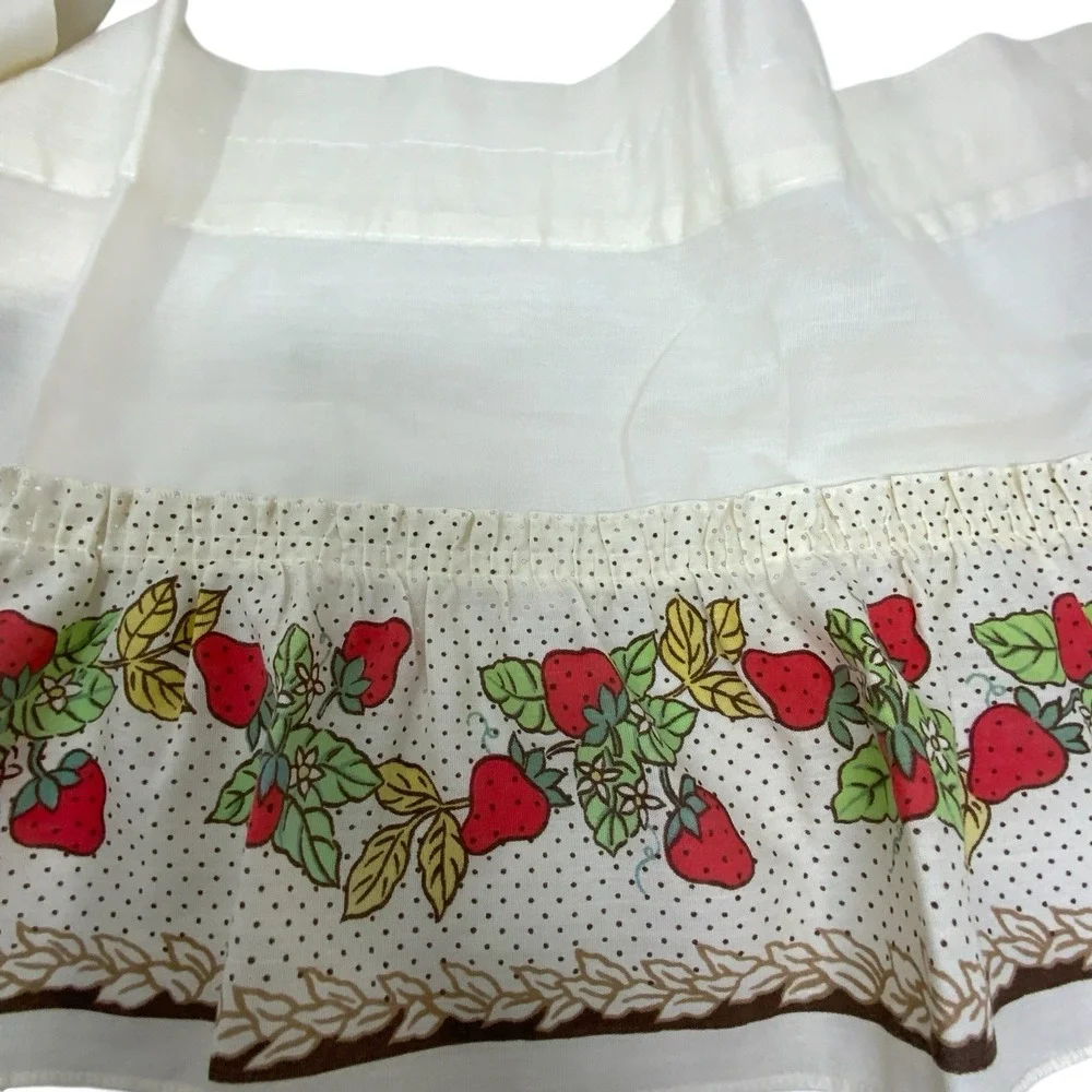 Vintage Strawberry Polka Dot Kitchen Rod Pocket Curtain Valance Tier Cream Red